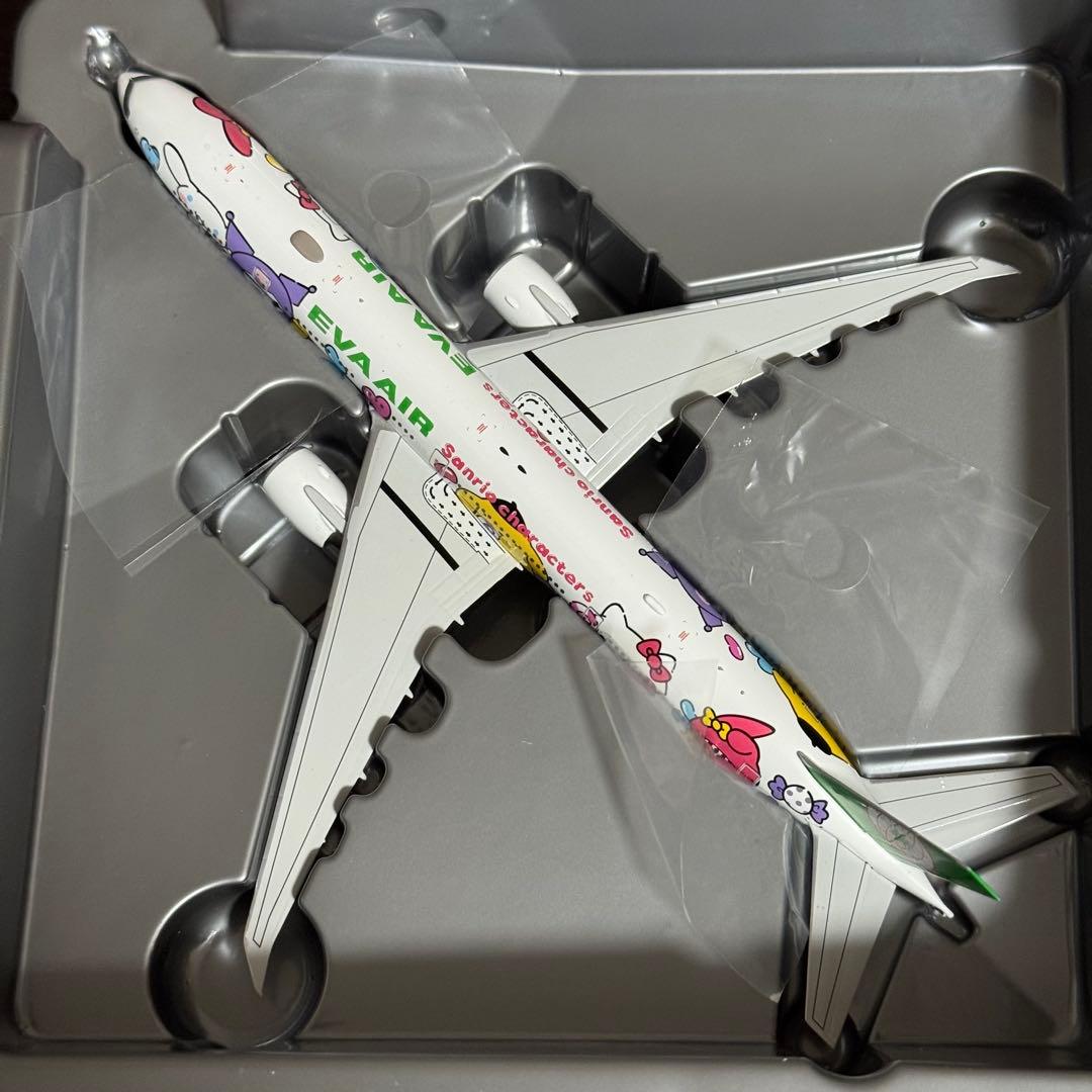 志*之様 NG EVA AIR エバー航空 B777-300ER ハローキティ