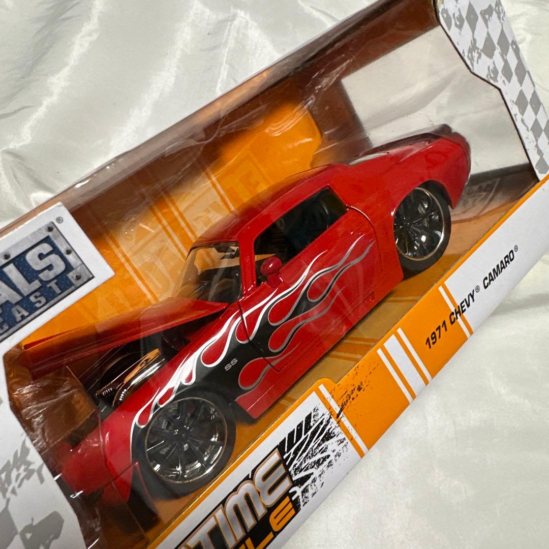 新品　廃盤　Jada Toys 1/24 1971 CHEVY CAMARO
