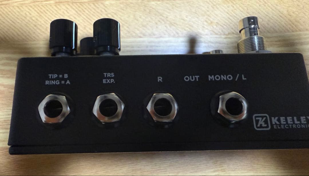 Keeley HALO デュアルエコー