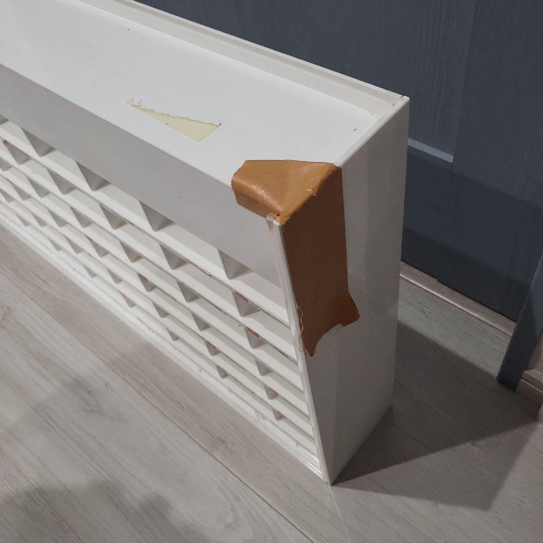 【希少品】トミカ 店頭ディスプレイラック ホワイト/レッド