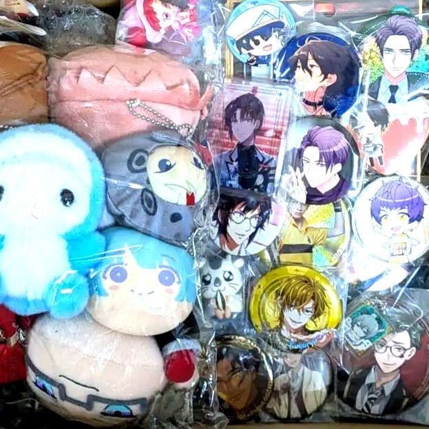 アニメグッズ　大量　まとめ売り　約200点　80サイズ　キャラクターグッズ