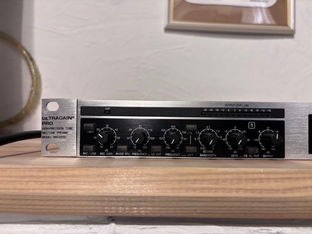 MIC2200 ステレオ 真空管マイクプリアンプ