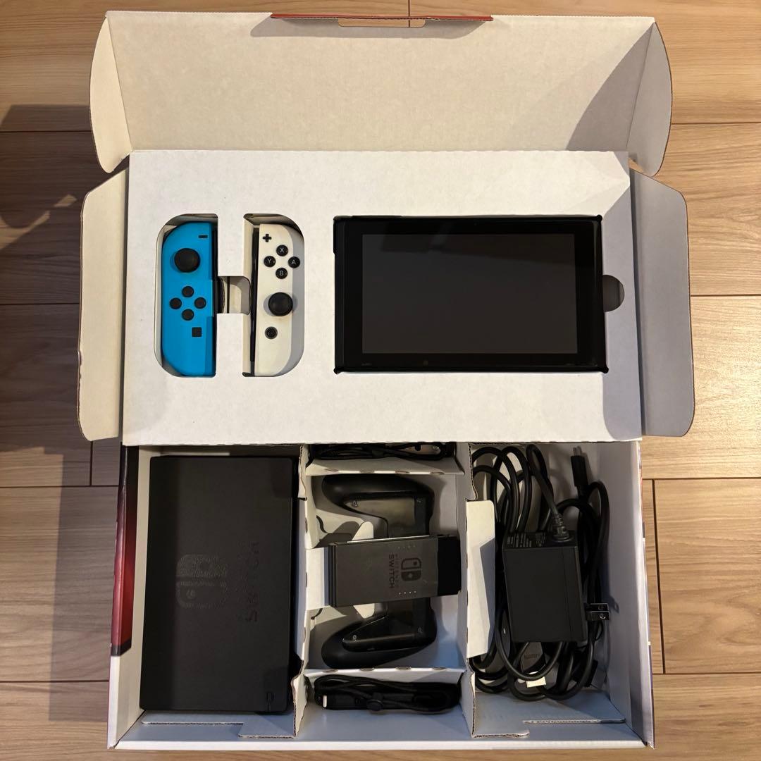 Nintendo Switch 本体 グレー/青/白 ジョイコン付き