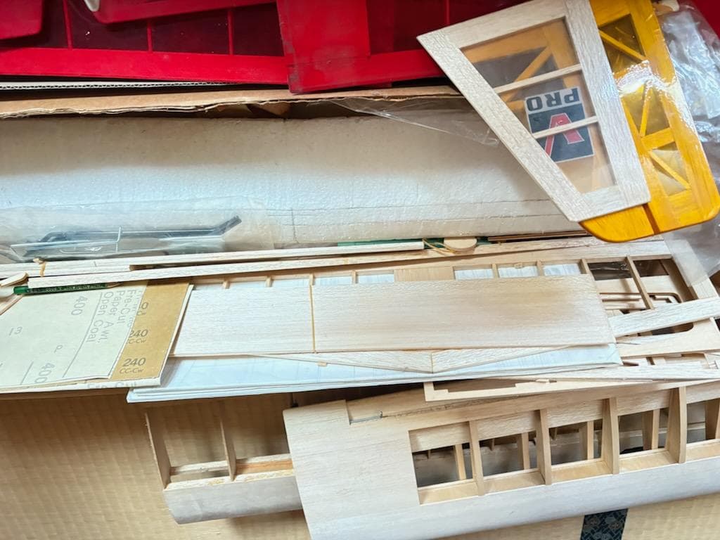 ラジコン R/C 飛行機 パーツ 大量まとめ売り 当時物 絶版品 現状受け渡し