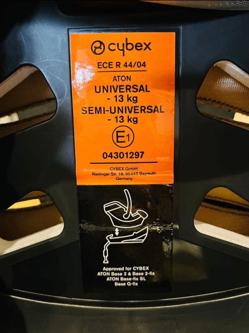 Cybex Aton チャイルドシート ブラック