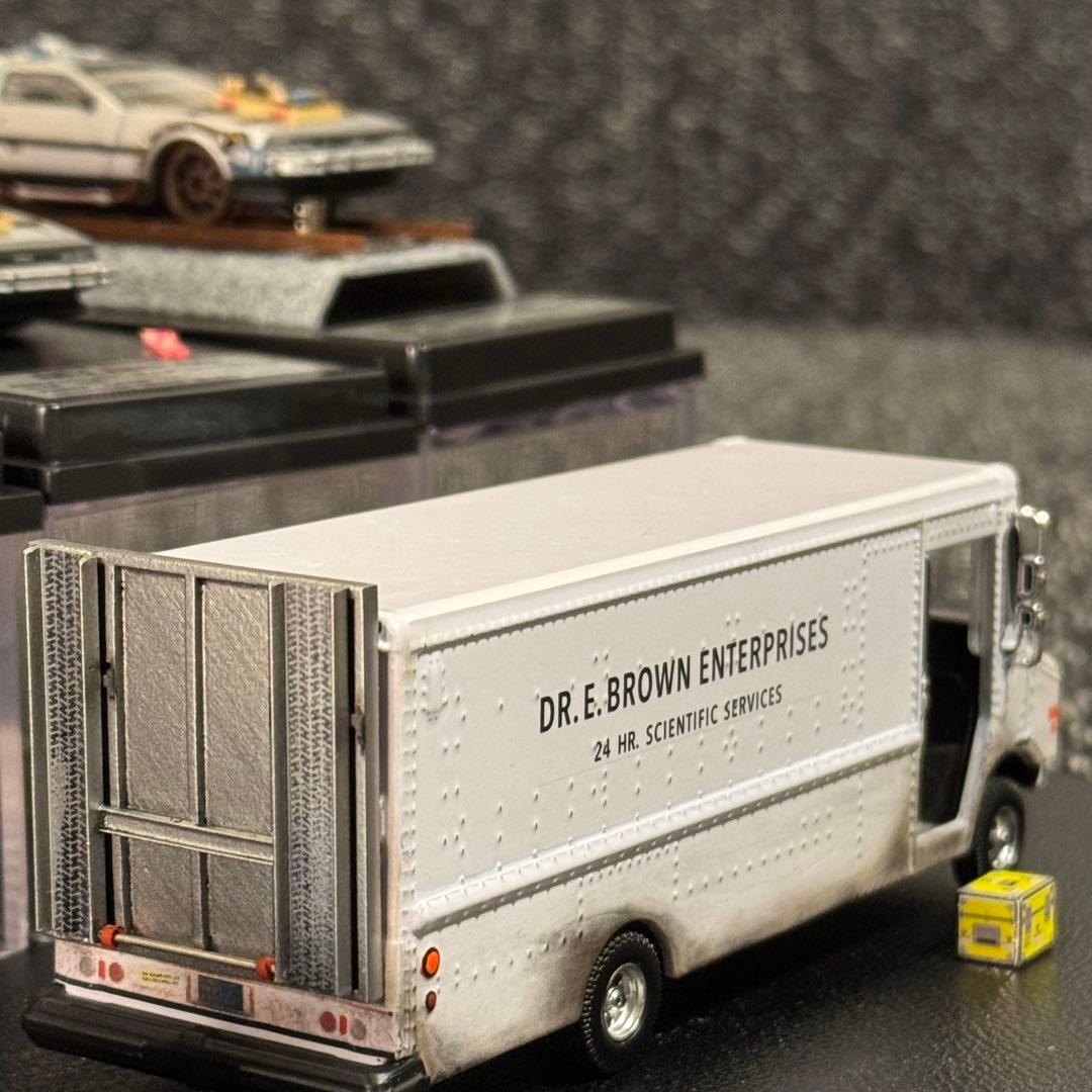 デロリアン カスタム品 ドクのバン テロリスト車両 他　バックトゥザフューチャー