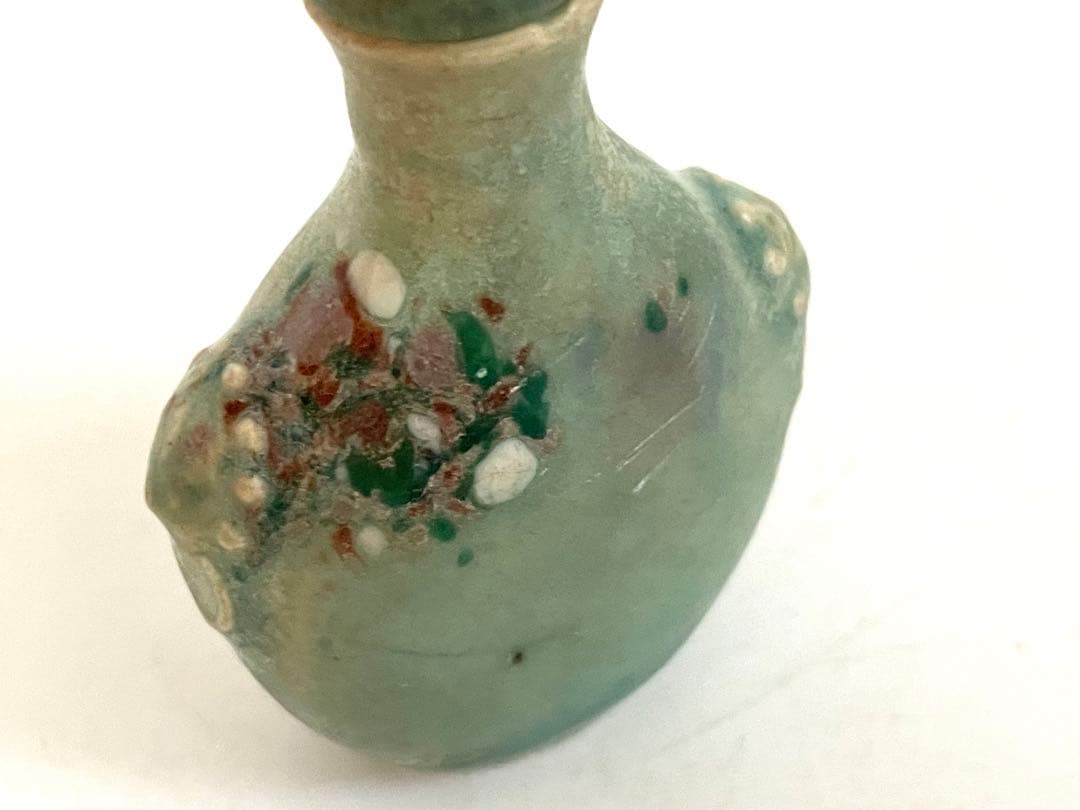 骨董　アンティーク　中国骨董　鼻煙壷　陶製　翡翠？　コレクション　清朝