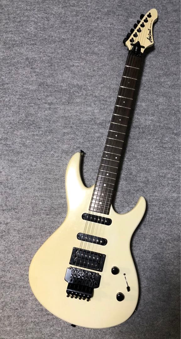 フル調整　アリアプロ2 VANGUARD ホワイト　フロイドローズ　エレキギター