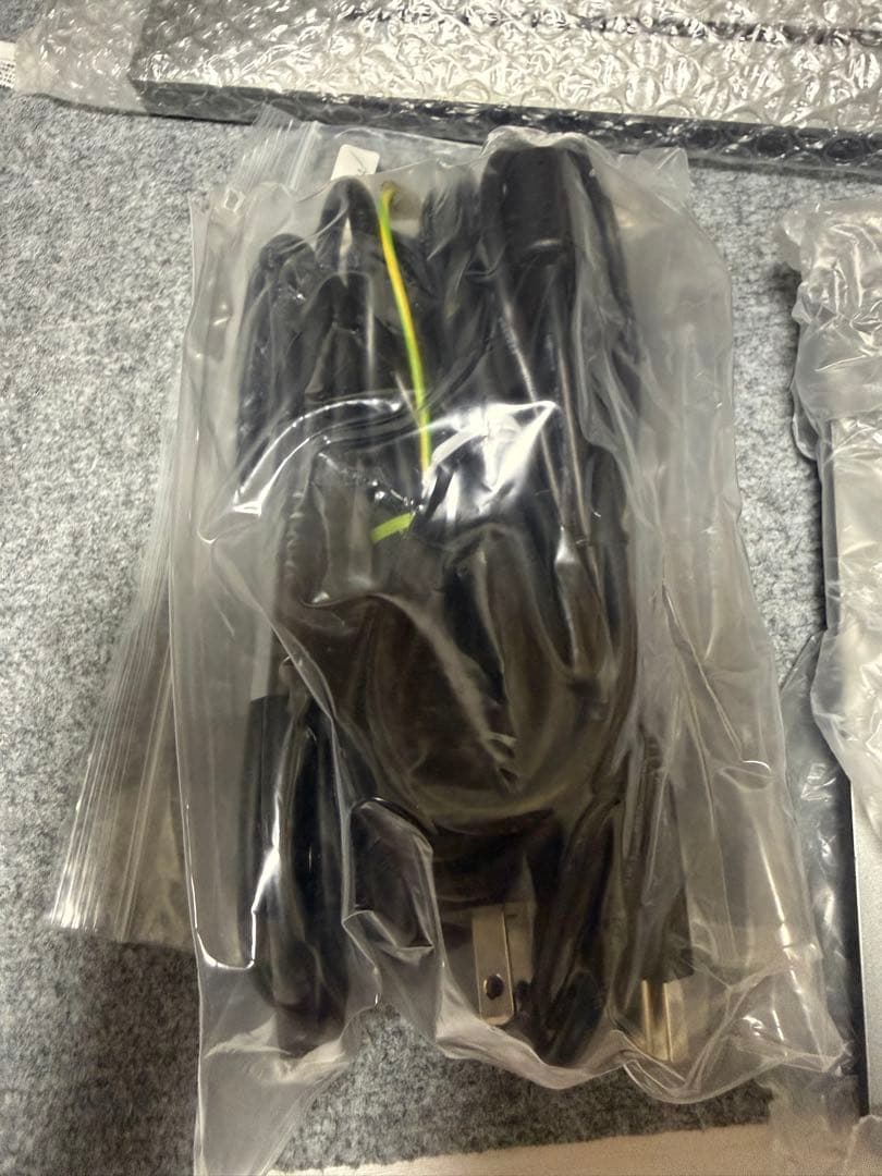 Dell モニター 25インチ U2518D