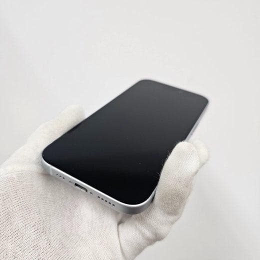 iPhone 15 128GB ホワイト SIMフリー