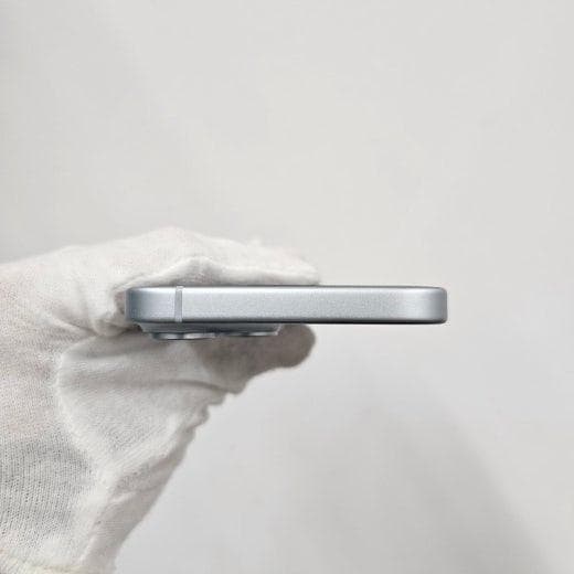 iPhone 15 128GB ホワイト SIMフリー