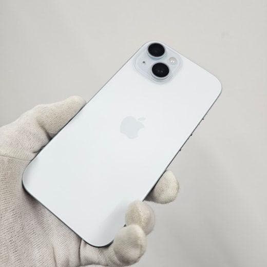 iPhone 15 128GB ホワイト SIMフリー