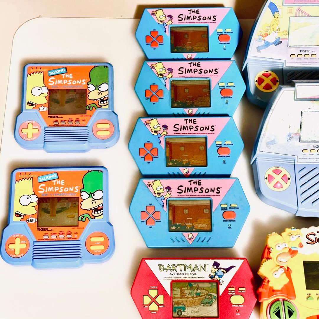 超激レアThe Simpsons 携帯型ゲームセット