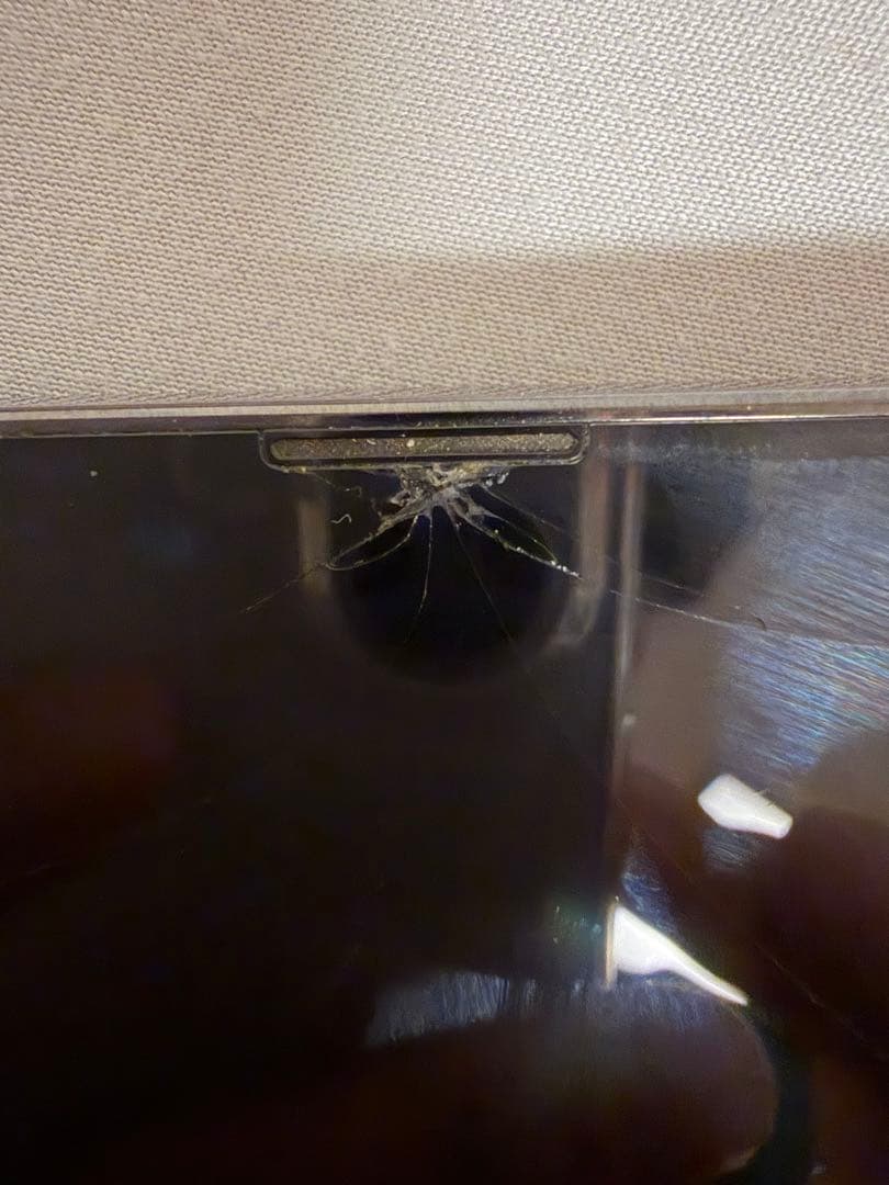 iPhone 13 Pro Max 256GB 画面ひび割れ