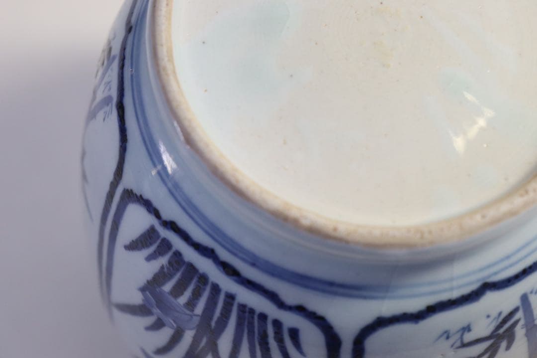 時代　染付壺　竹&菖蒲紋　送料込み0915