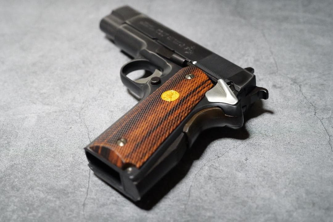 WA（ウエスタンアームズ） コルト・コマンダー　ラブレス/ビンテージ