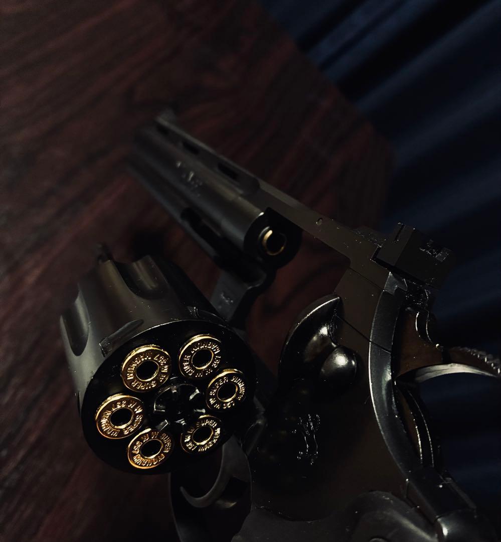 コルトパイソン　357マグナム　6インチ　ガスリボルバー