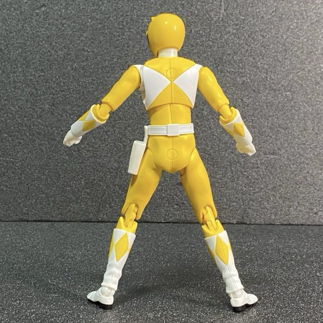 タイガーレンジャー 恐竜戦隊ジュウレンジャー 黄色 黄 S.H.Figuarts