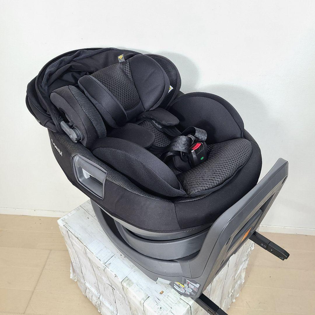 m*☻様 ほぼ新品　コンビ チャイルドシート THE S ISOFIX ZC-7