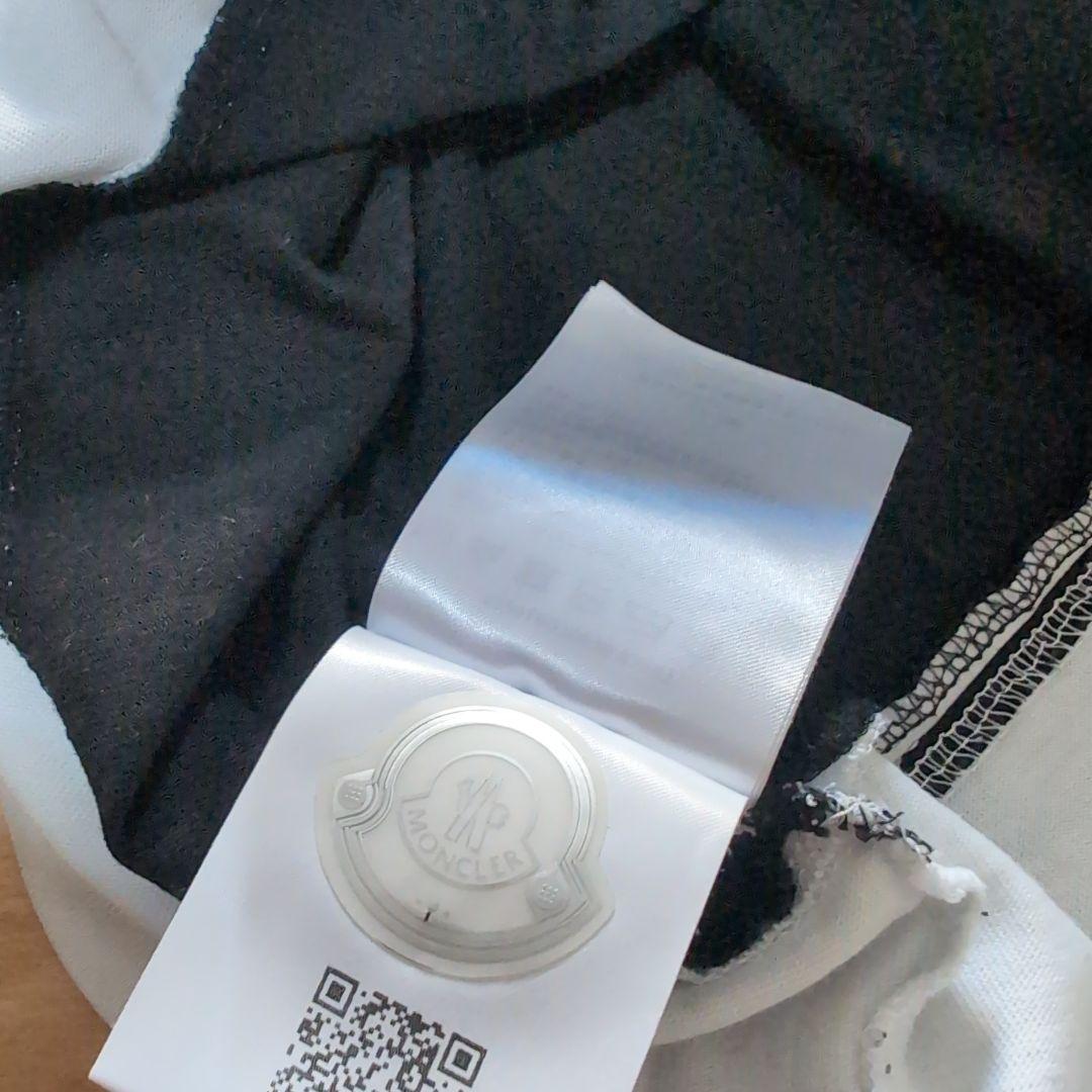 専用ページ モンクレール　長袖Tシャツ MONCLER 黒 白