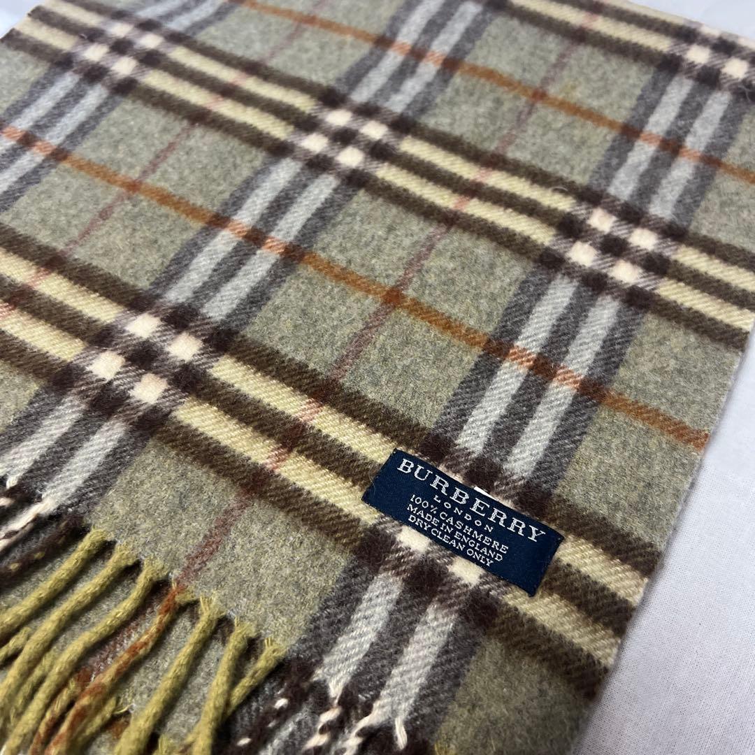 お値下げ中❗️⭐️【美品】BURBERRY バーバリー⭐️カシミア100%マフラー