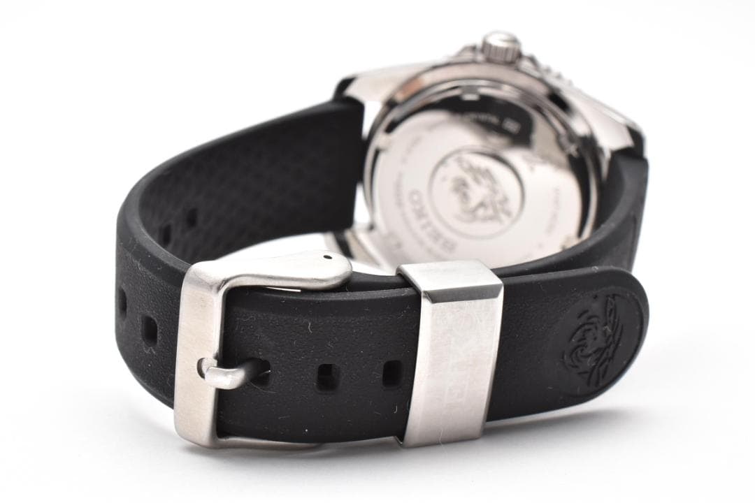 SEIKO ソーラー ダイバーズウォッチ SBDN075