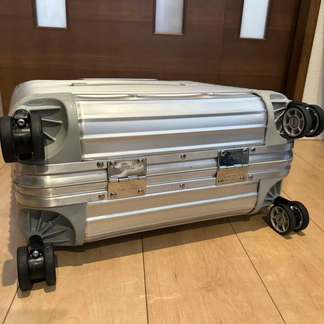 RIMOWA シルバー キャリーケース リモワ トパーズ 26リットル