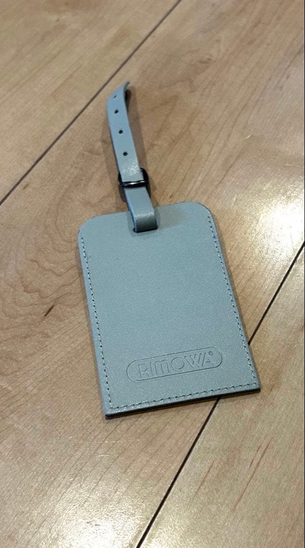 RIMOWA シルバー キャリーケース リモワ トパーズ 26リットル