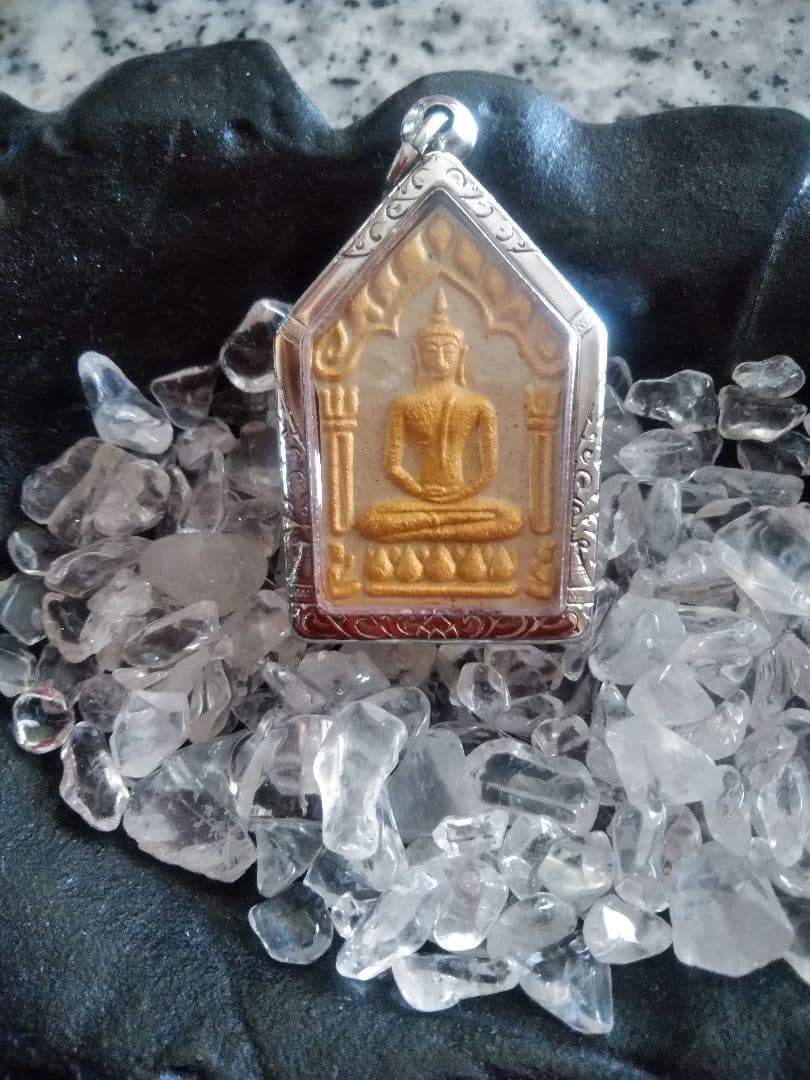 爆発的人気　華僑　クンペーンプライクマン　成功者 金運　プラクルアン