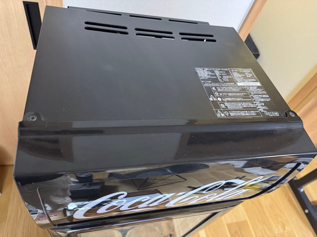 注意！落札前に都道府県名を明記！　Coca-Cola 冷蔵庫 2015年式