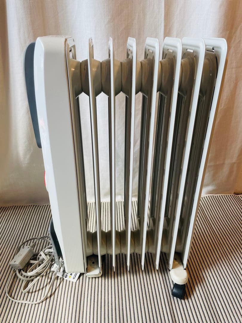 デロンギ オイルヒーター TRD40615G 暖房