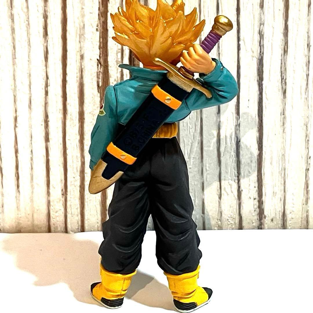 真*村様 ドラゴンボール DG 超サイヤ人孫悟空、トランクス、ピッコロ フィギュ