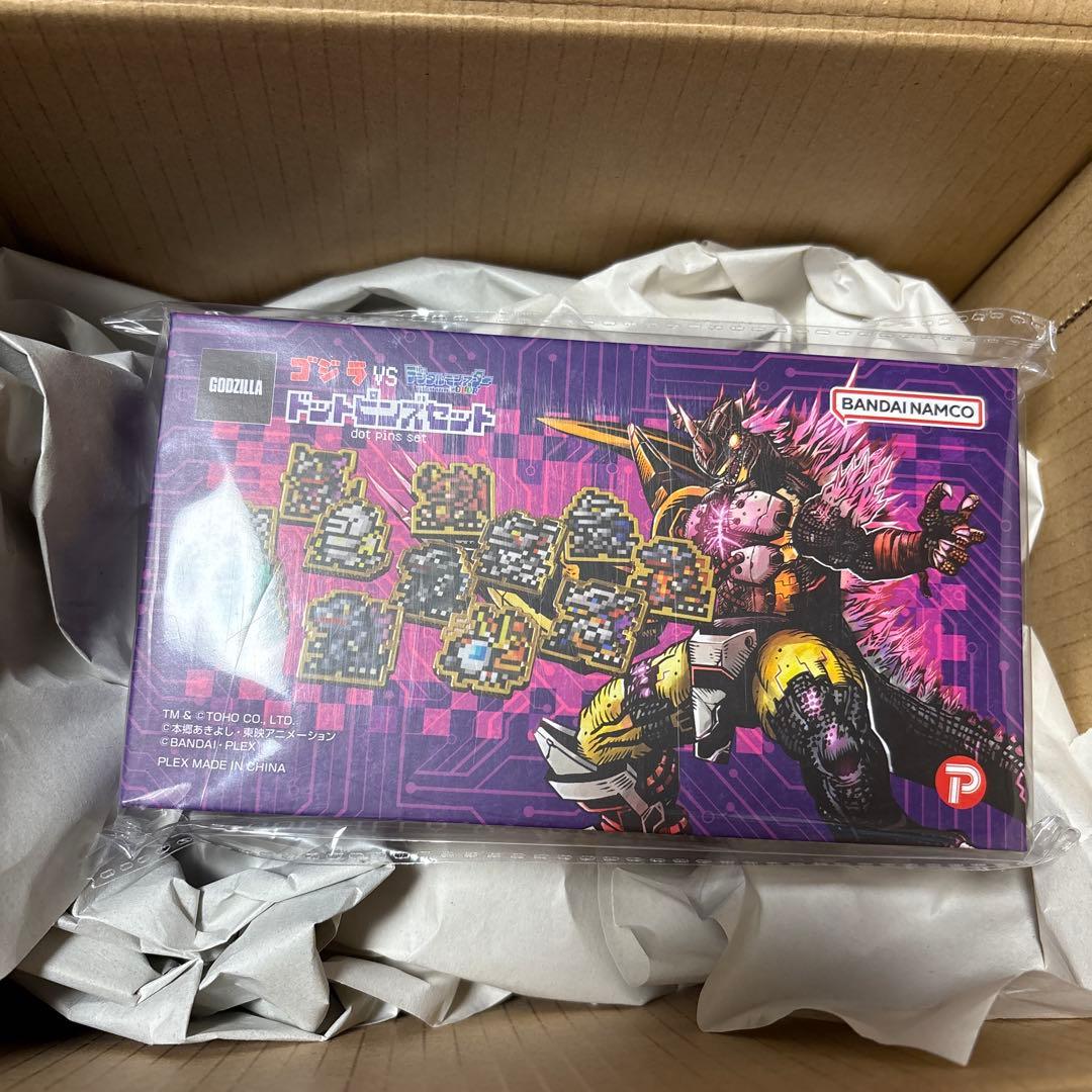 ハ*ル様 ゴジラvsデジタルモンスター　ドットピンズセット