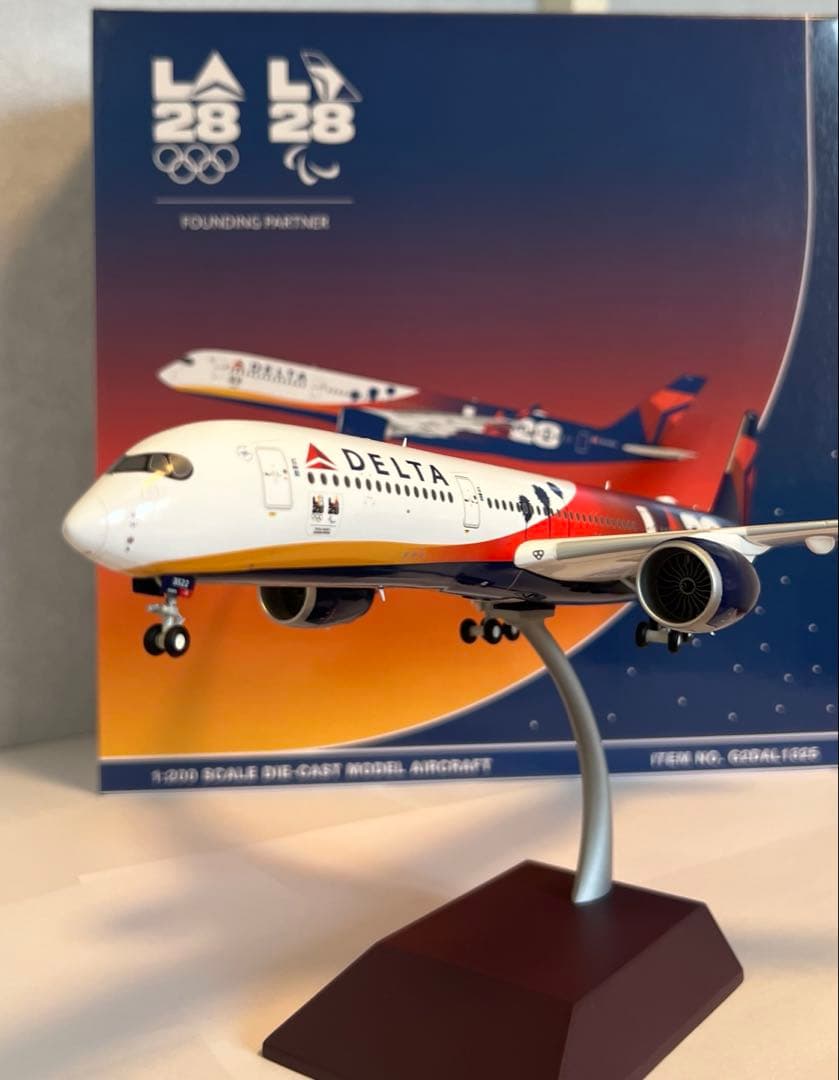 あゆ　Gemini jets 1/200 デルタ航空LA28記念モデル