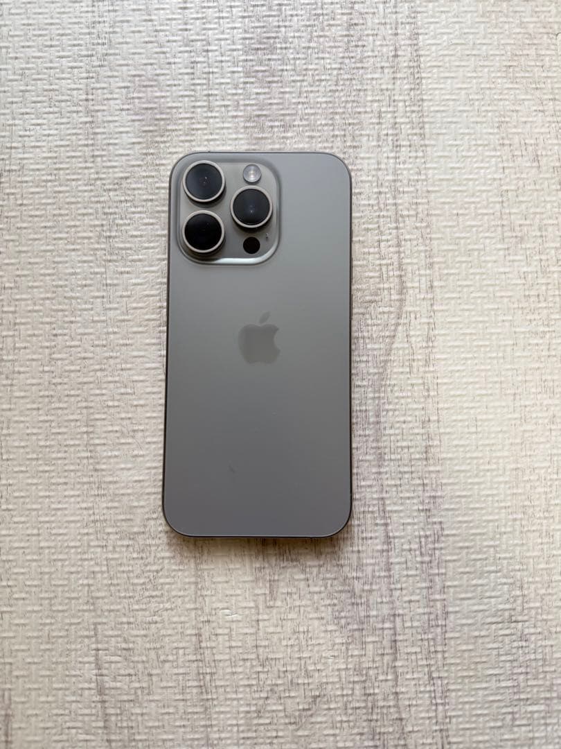 スマートフォン本体 Apple iPhone 15 Pro 256gb