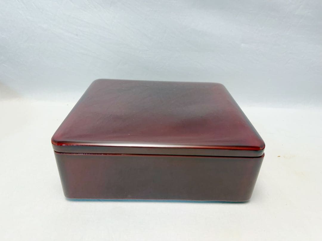 懐石道具 木製溜塗 重箱 弁当箱 6客組 内朱 銘々蓋 茶器 お正月 おしゃれ