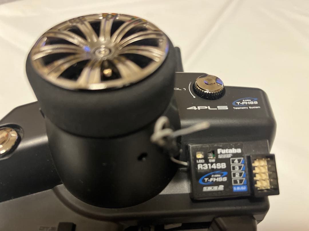 フタバ　4PLS 受信機付