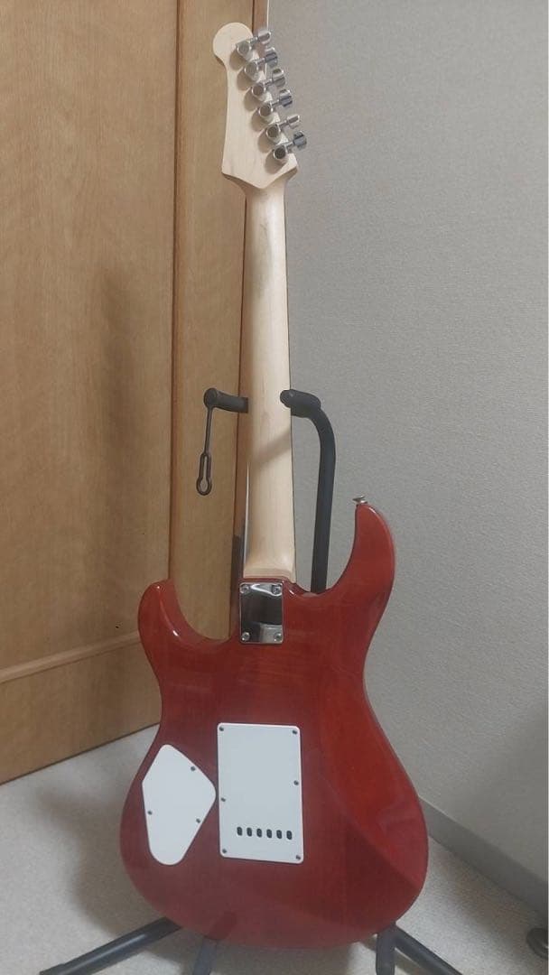 エレキギター レッド 3ピックアップ