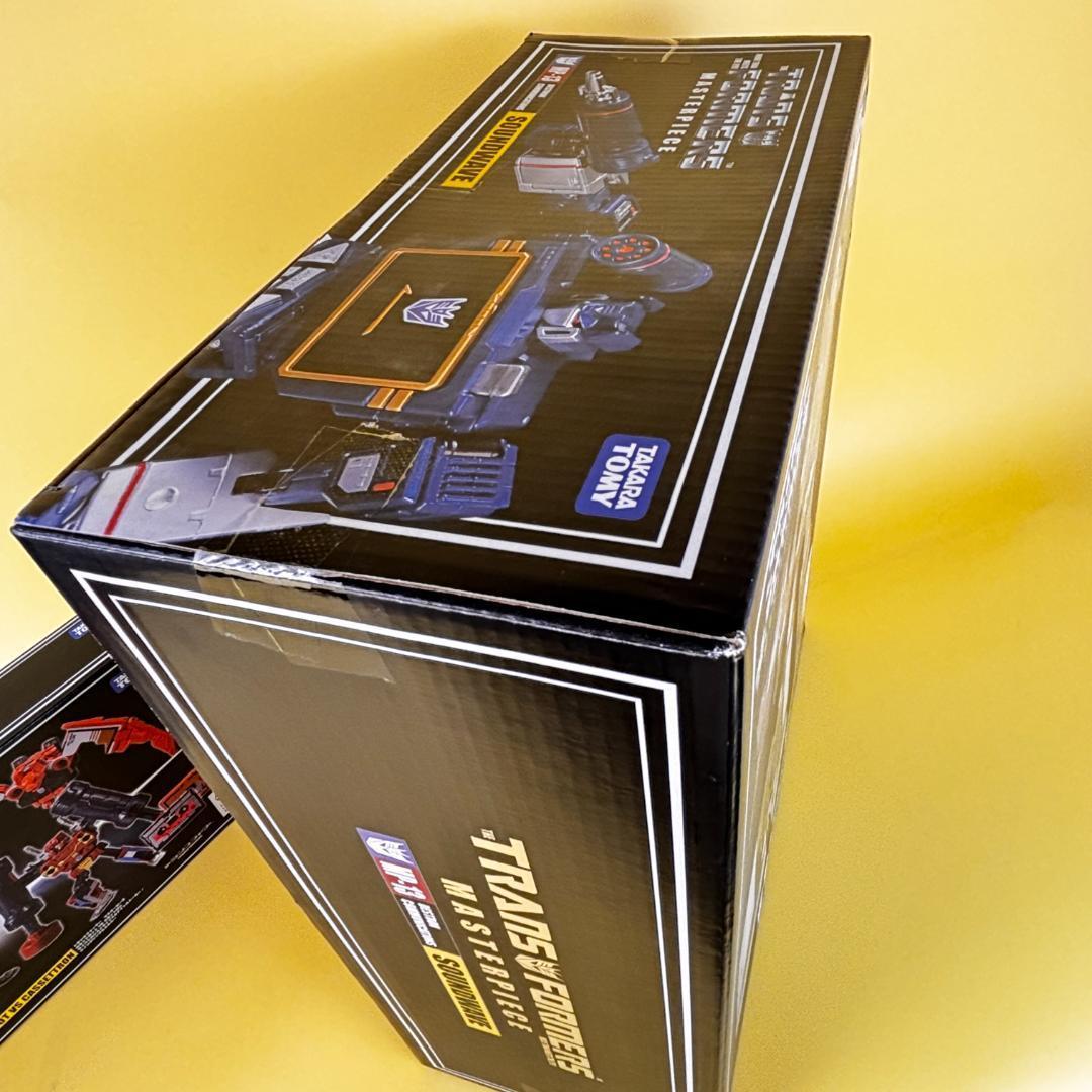 タカラトミー　トランスフォーマー　MP-13 Soundwave＋MP15／16