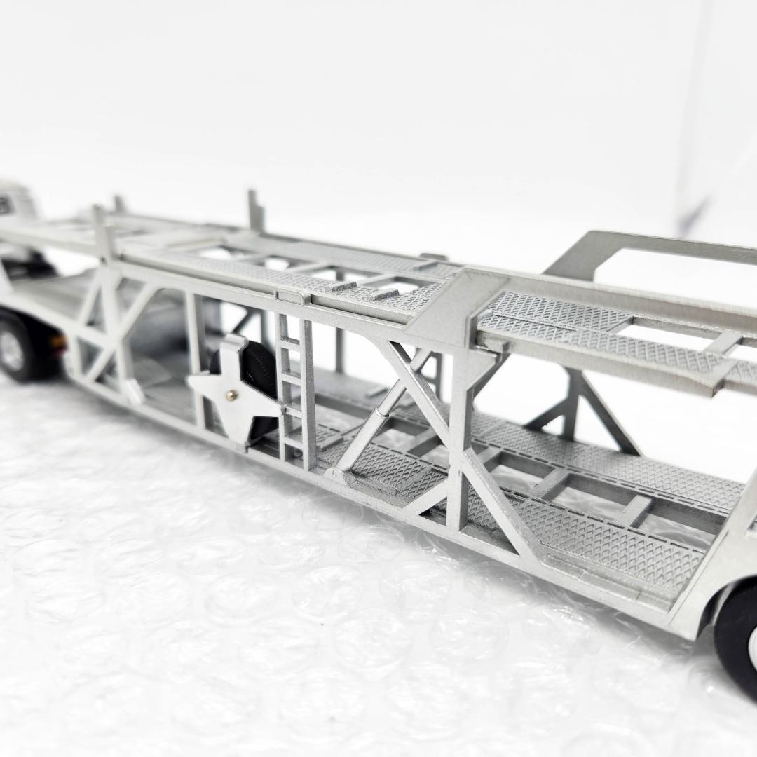 トミカ LV-N225b いすず 810EX カートランスポーター 1/64