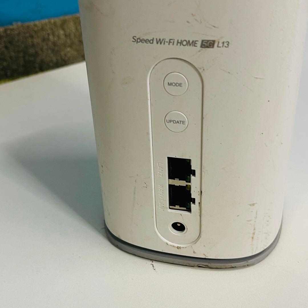 ルーター / Speed WiFi  5G L13 黒のアダプター付き