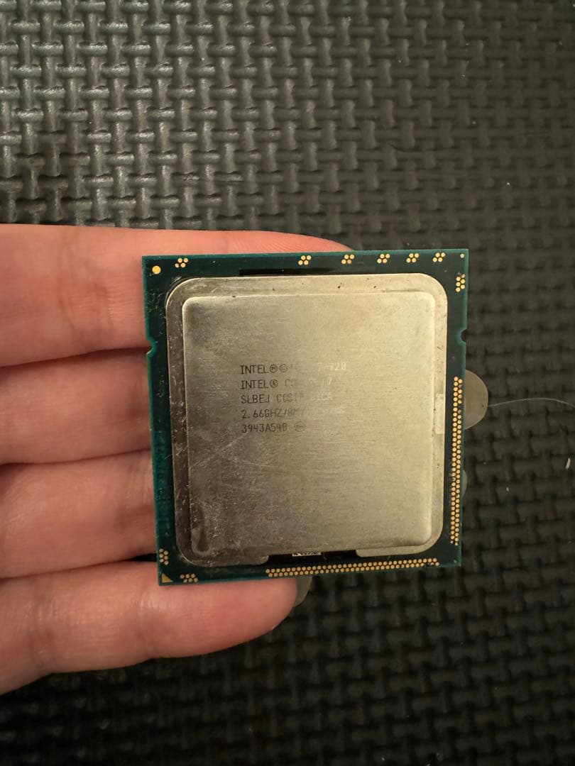 動作確認済 メモリ17枚＋CPU4個 まとめ売り DDR3 PCパーツ