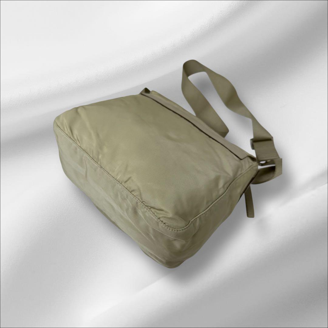 PRADA プラダ ショルダーバッグ ナイロン テスート