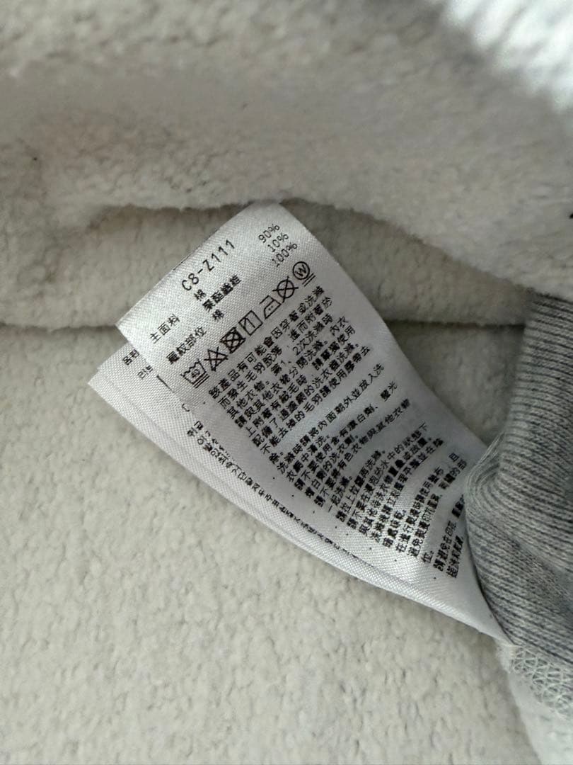 V.a. グレー パーカー Champion Sweat Hoodie 001