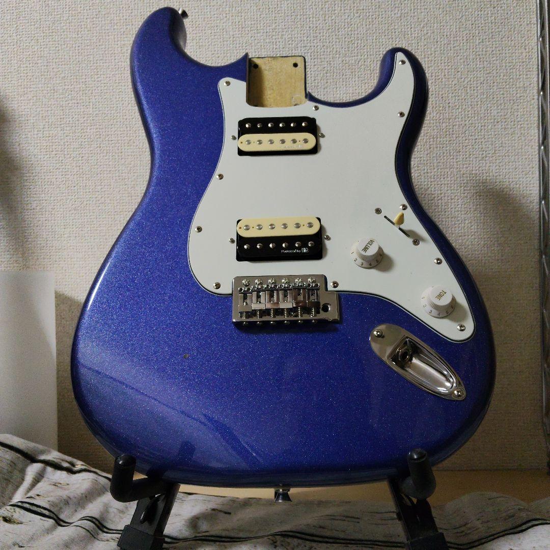 ストラトキャスター　タイプ　メイビス　Mavis