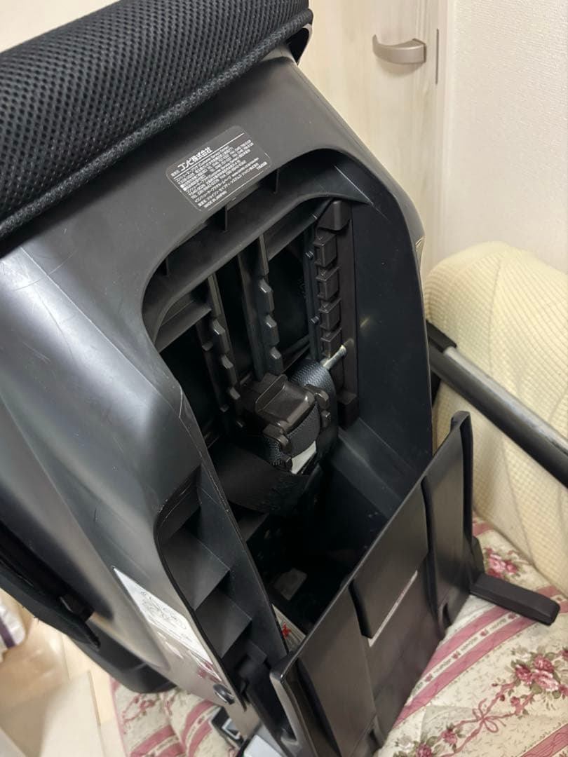 美品　コンビ　プロガード ISOFIX エッグショック