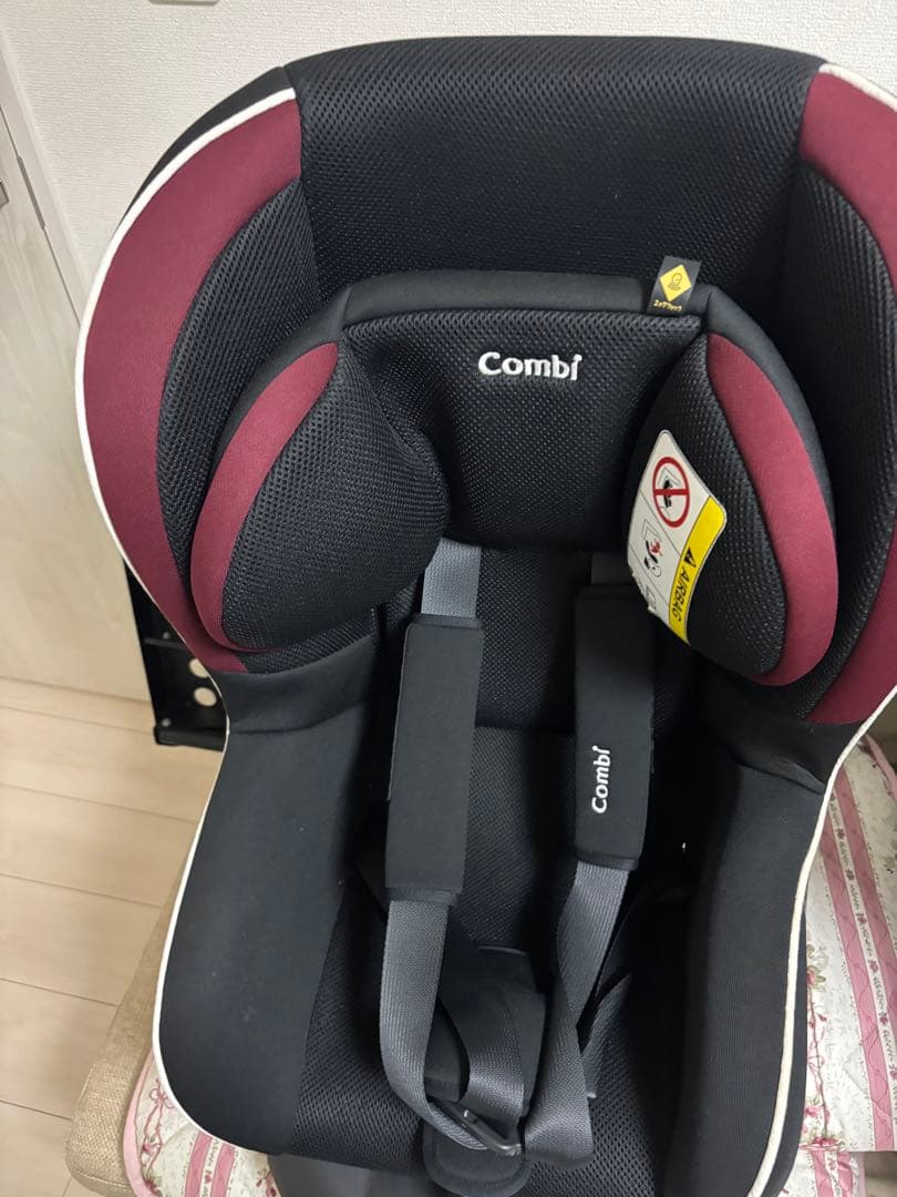 美品　コンビ　プロガード ISOFIX エッグショック