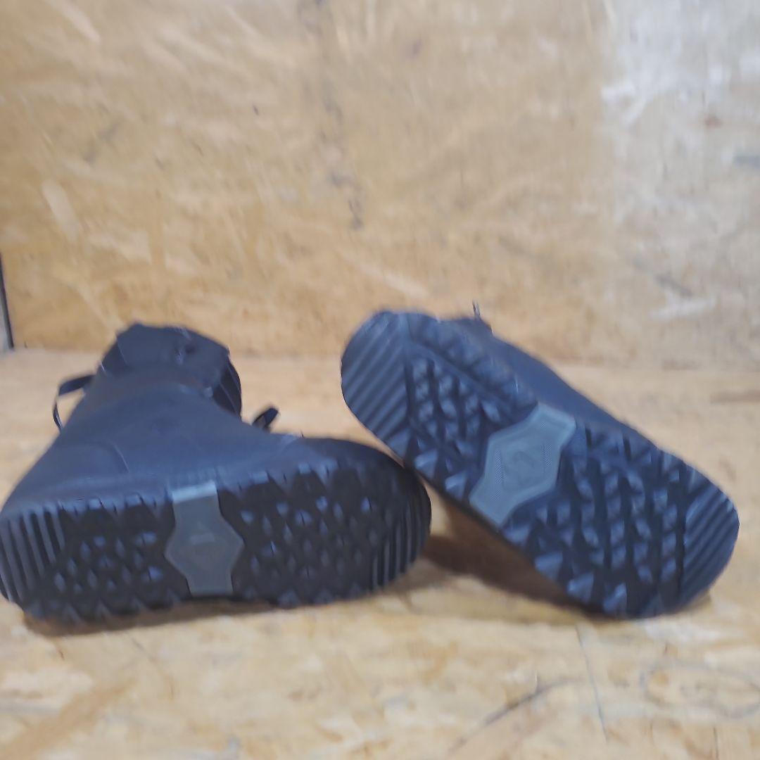 美品　BURTON　バートン 　スノーボードブーツ　 26023