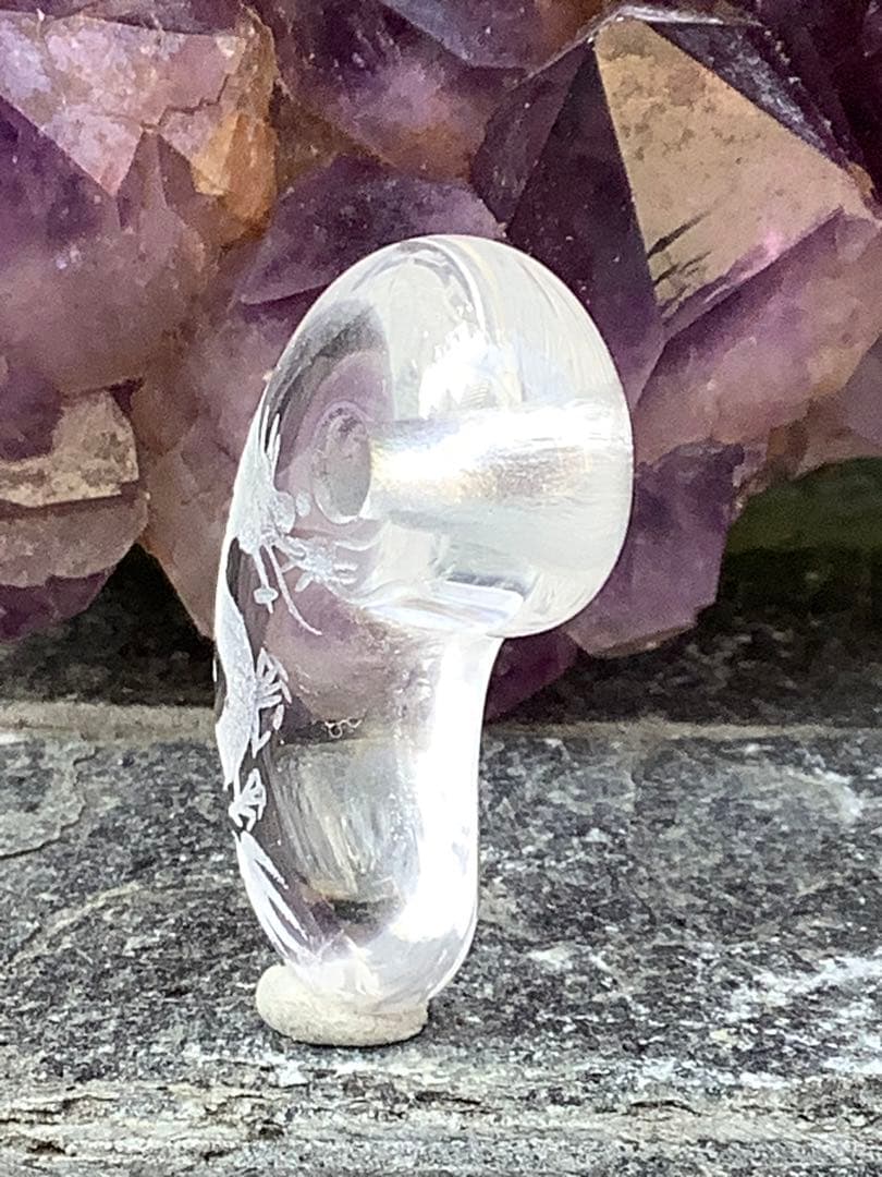 ✳　【 彫り師*秀峯作雲龍彫り ]乙女水晶勾玉　限定数量*極上縁起勾玉 本物保証