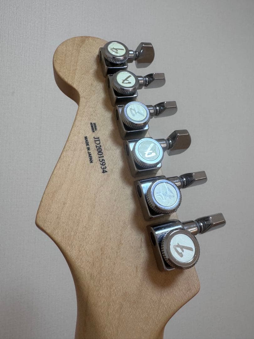 ギター Fender MIJ Modern Stratocaster HSS